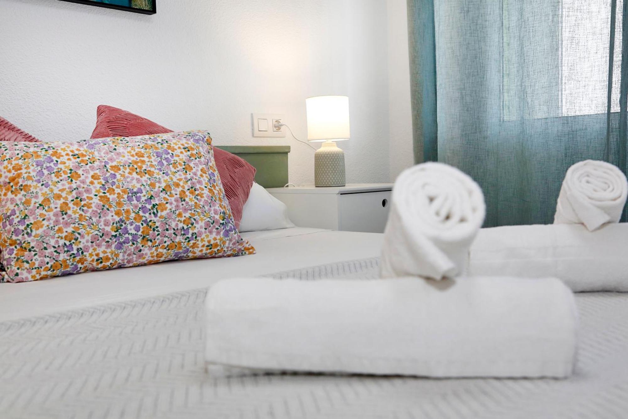 Apartament Diamar Near The Beach With Wifi Alicante Zewnętrze zdjęcie